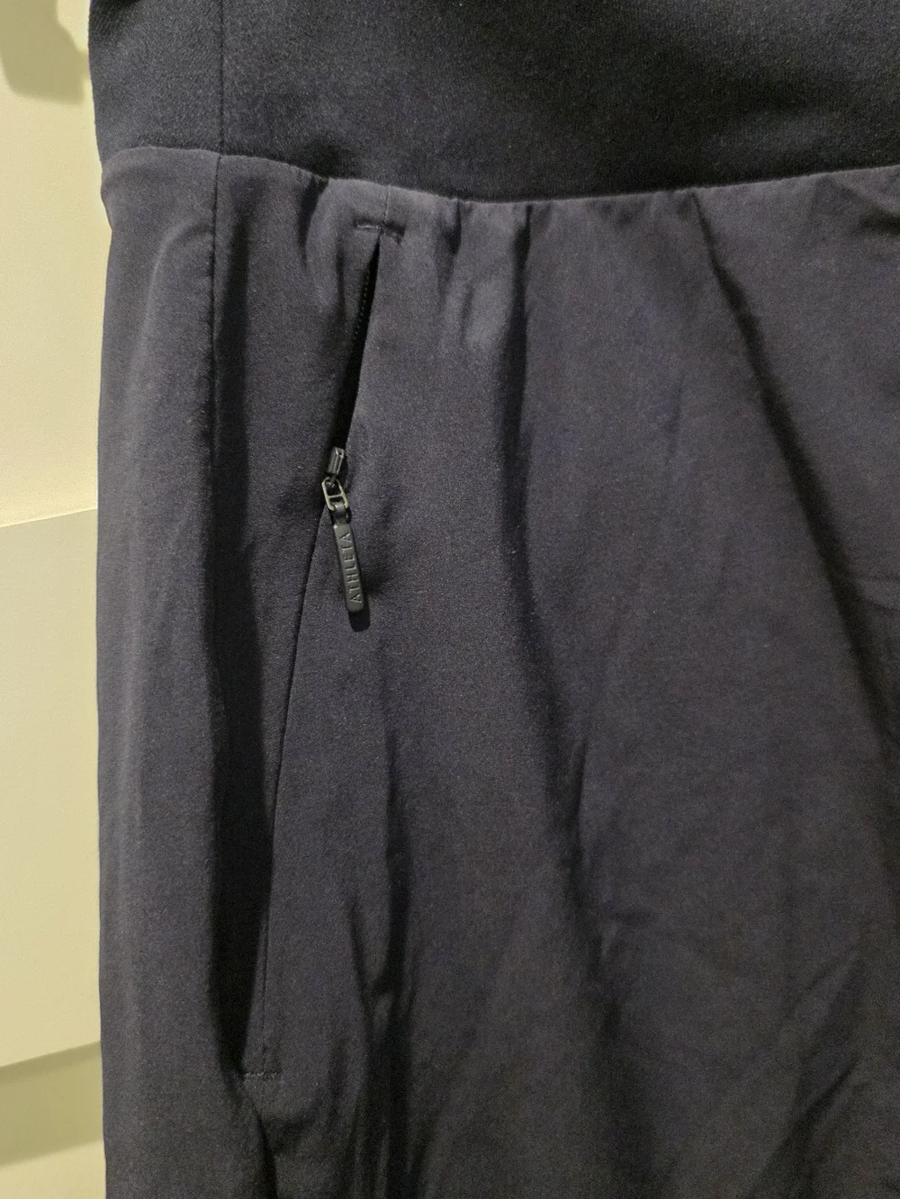 Athleta Soho Skort Women's 4 Zipped Pockets Tennis Golf Outdoor Casual Navy